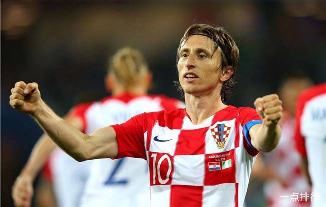 等了太久！内姆布哈德成独行侠五年来首个助攻达13次的球员