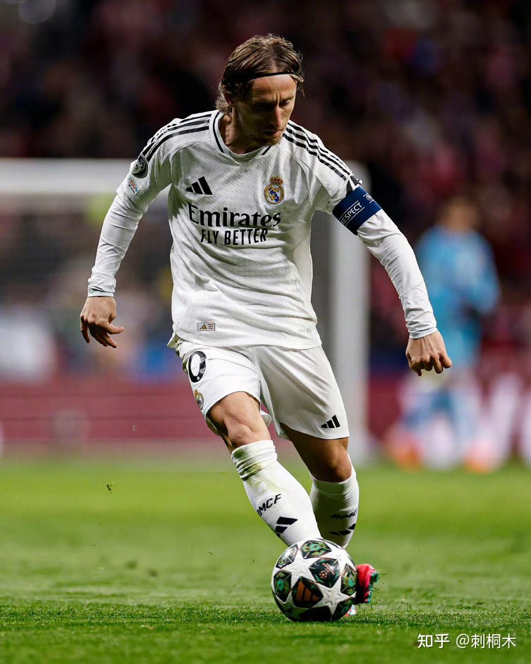 多特vs比利亚雷亚尔：阿德耶米、安塞尔米诺、帕尔特伊出战