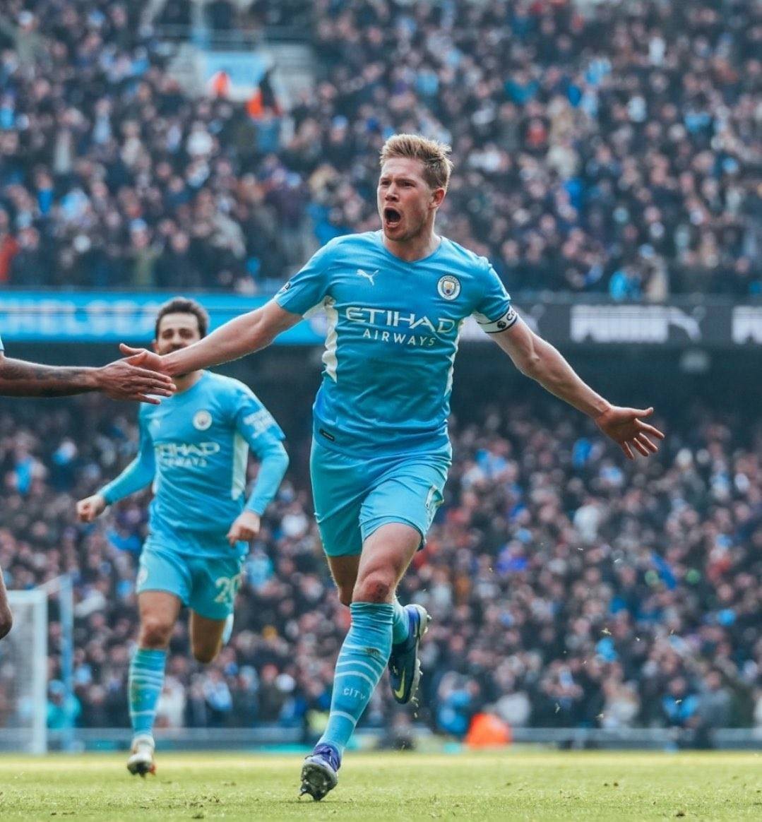 吉尔摩社媒晒照：手术成功，康复之路开始