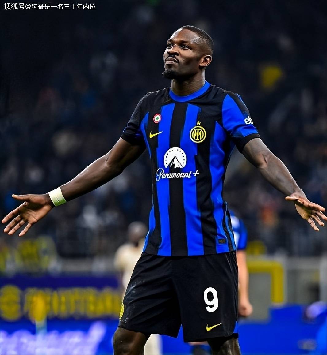 欧冠前一天换帅，布鲁日官方：前海港主帅莱科接手球队