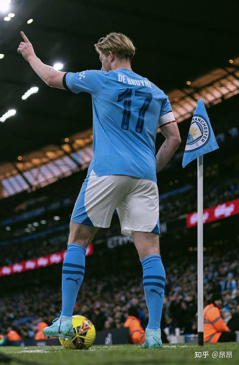 葡萄牙主帅：不会给C罗特殊待遇，英格兰是世界杯夺冠热门