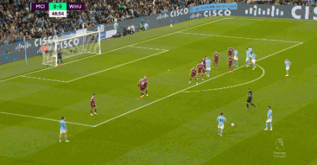 内姆布哈德过去两场砍43分23助仅1失误，史上首位新秀做到